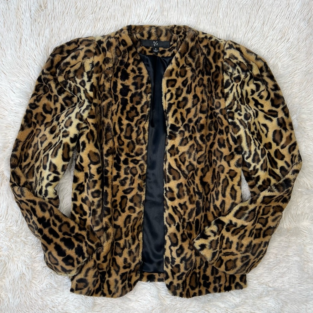 RLZ Racheal Zoe faux fur jacket leopard print puff sleeves mob wife Sz O